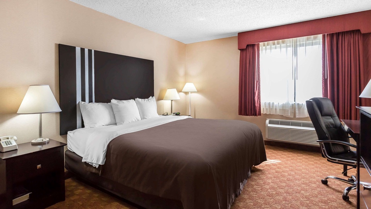 Photo of Bedroom in Dumas