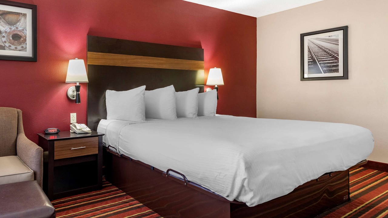 Photo of Bedroom in Lindale