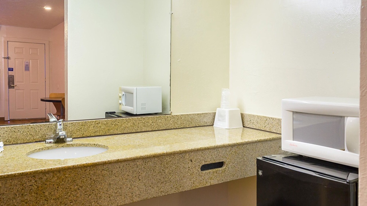 Photo of Bathroom in Madisonville