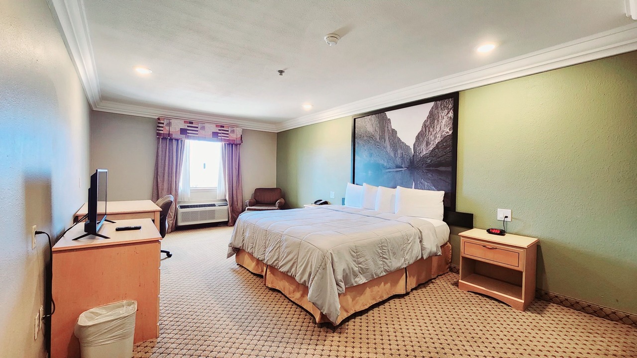 Photo of Bedroom in Temple