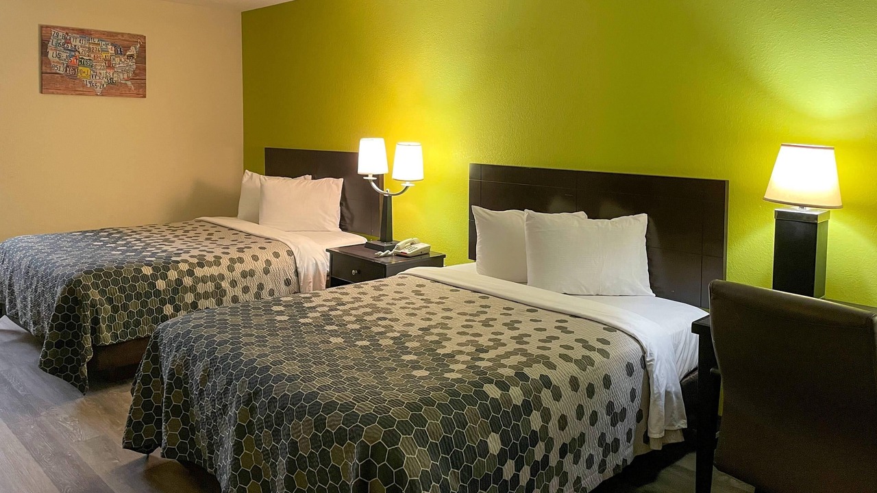 Photo of Bedroom in Sweetwater