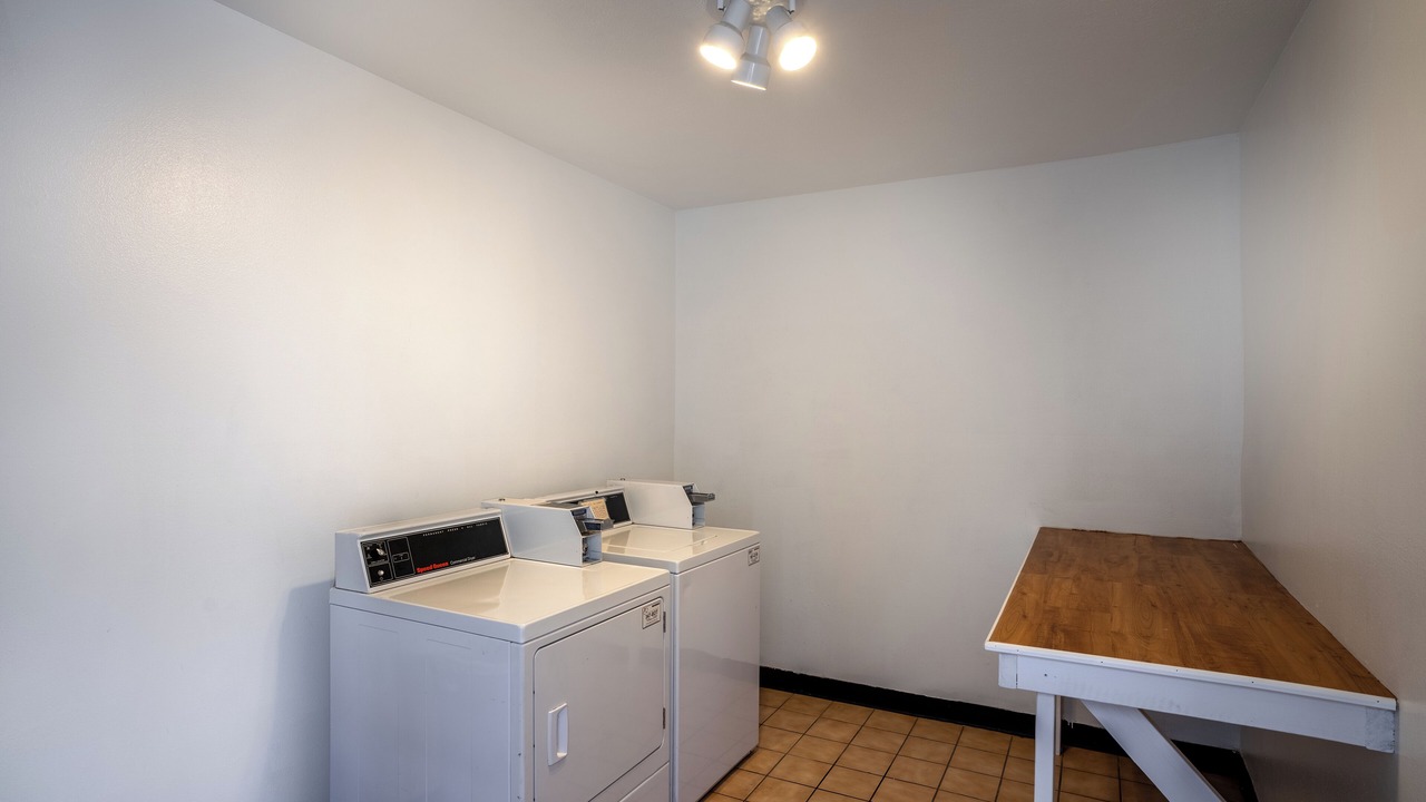 Photo of Bedroom in Junction