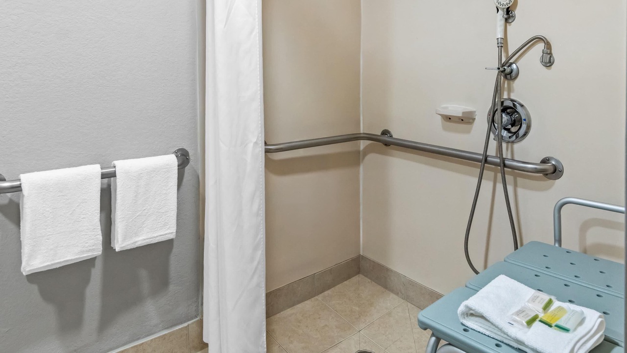 Photo of Bathroom in DeSoto