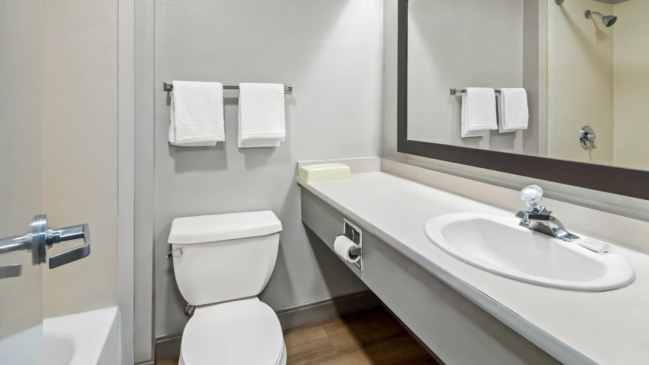 Photo of Bathroom in DeSoto