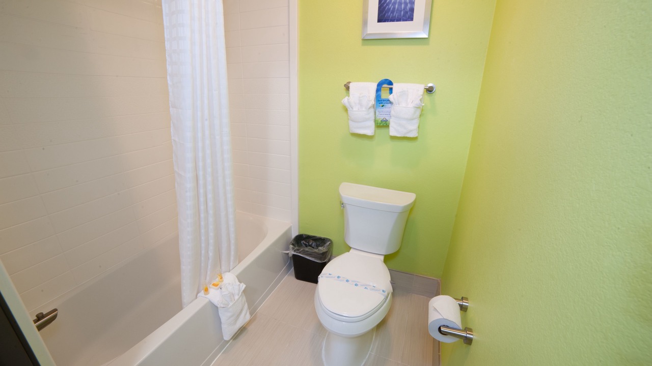 Photo of Bathroom in Farmers Branch