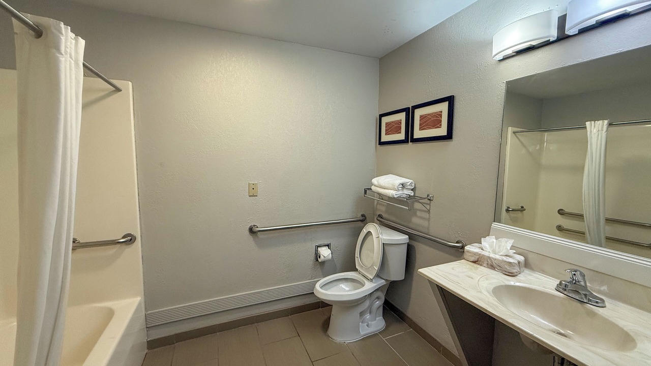 Photo of Bathroom in Hazelwood