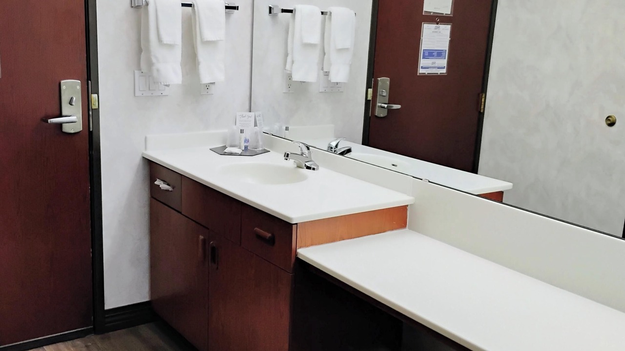 Photo of Others in Altamont