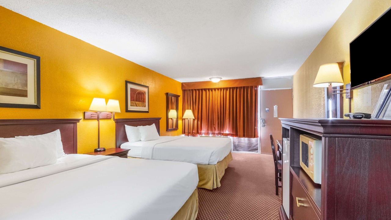 Photo of Bedroom in Elk City