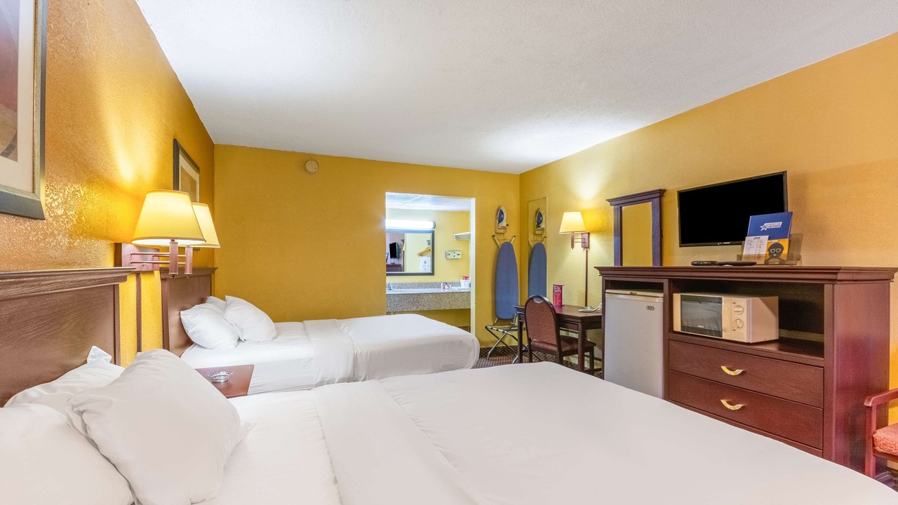 Photo of Bedroom in Elk City