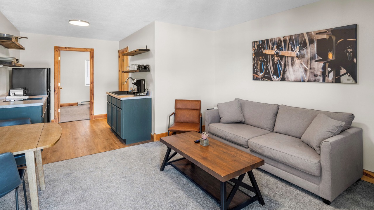 Photo of Others in Hill City