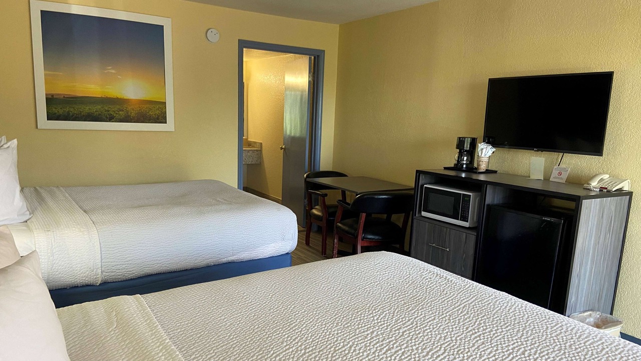 Photo of Bedroom in Okmulgee