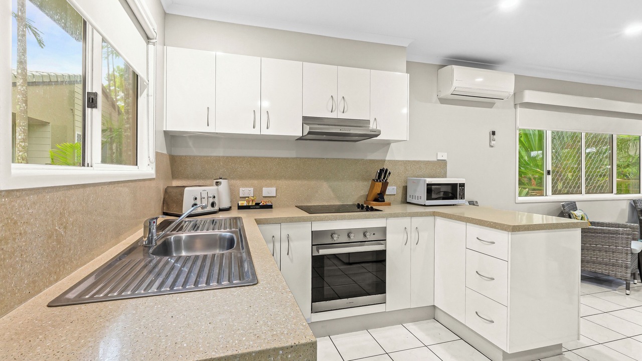 Photo of Kitchen in Blacks Beach