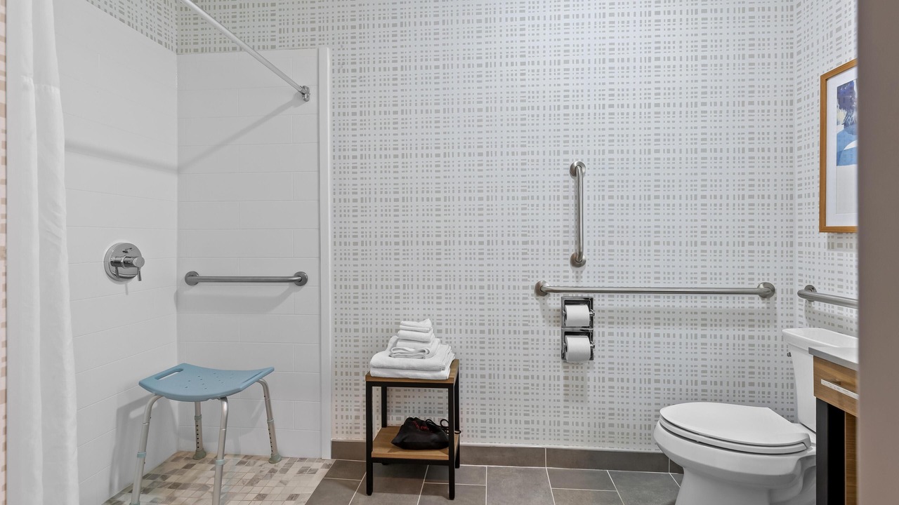 Photo of Bathroom in Fairlawn