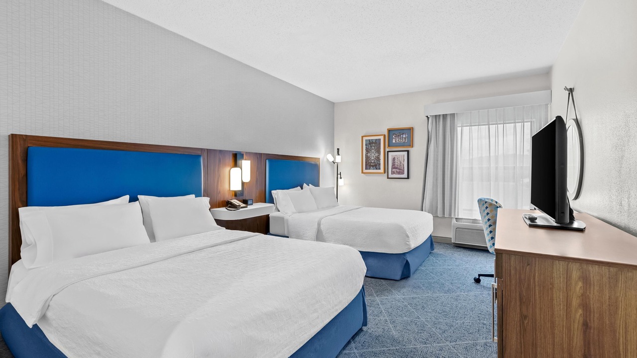 Photo of Bedroom in Fairlawn