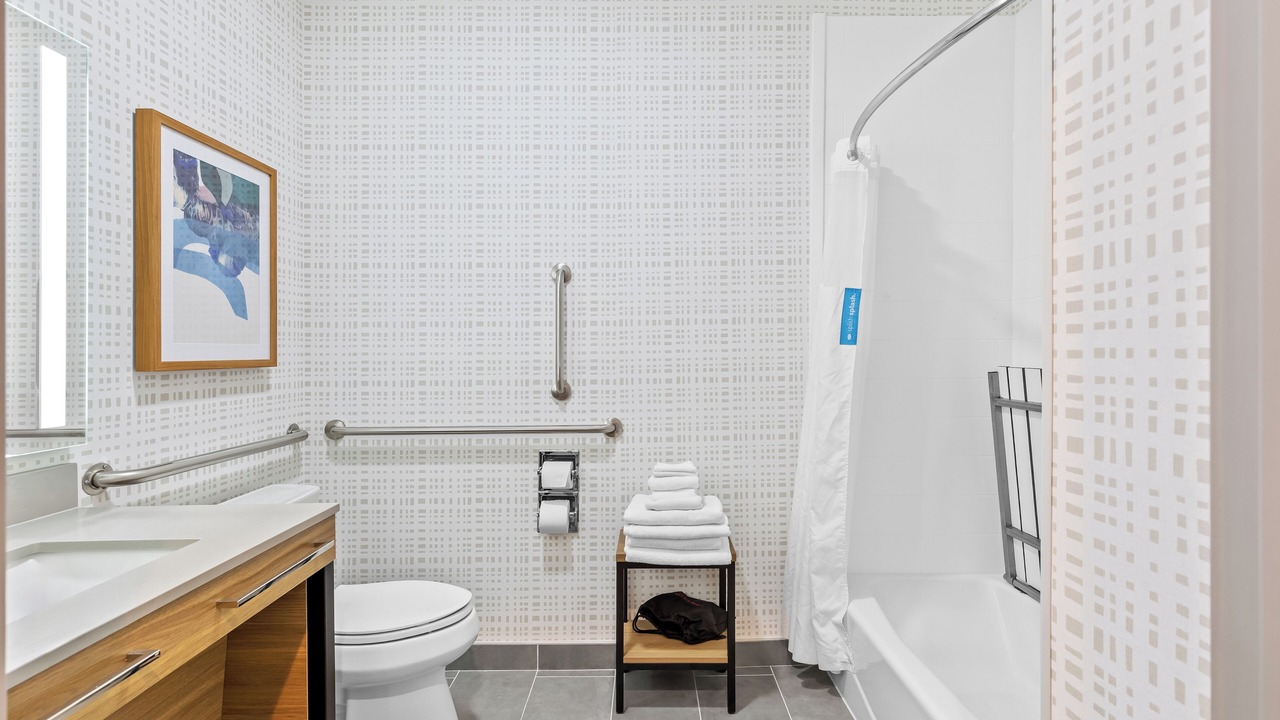 Photo of Bathroom in Fairlawn