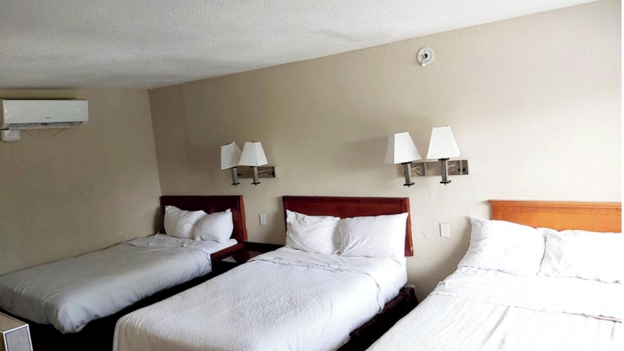 Photo of Bedroom in South Central Omaha