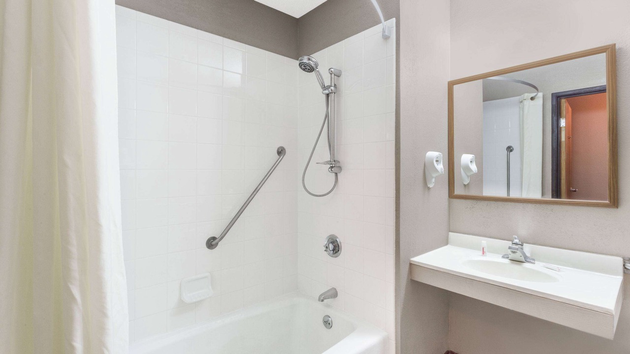 Photo of Bathroom in Pleasant Prairie