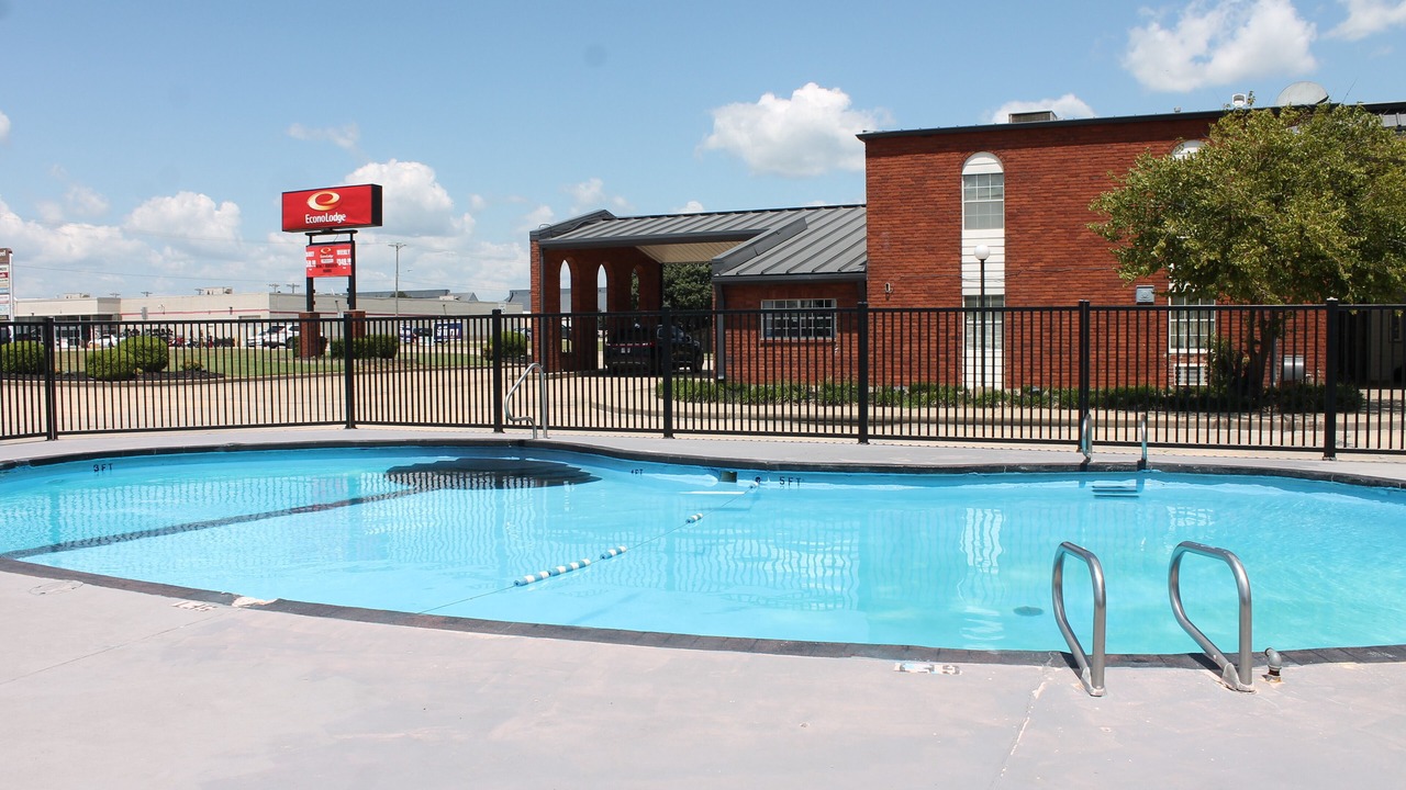 Photo of Outdoor in Kennett