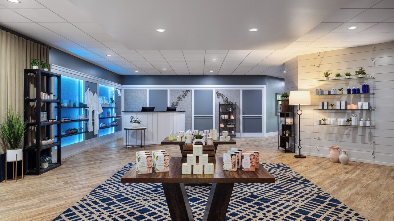 Photo of Bedroom in Fontana-on-Geneva Lake