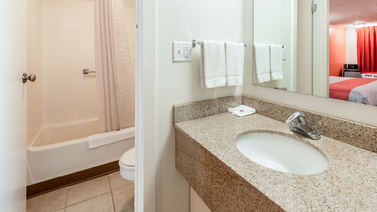 Photo of Others in Mansfield