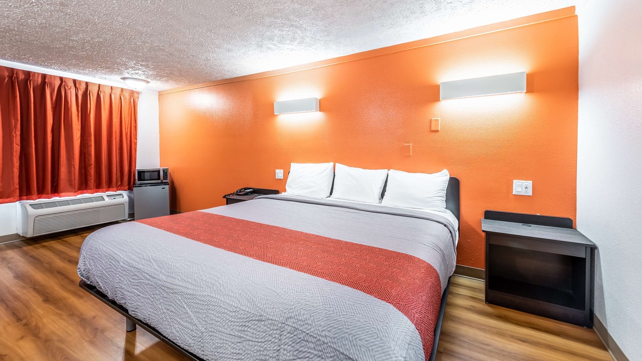 Photo of Others in Mansfield