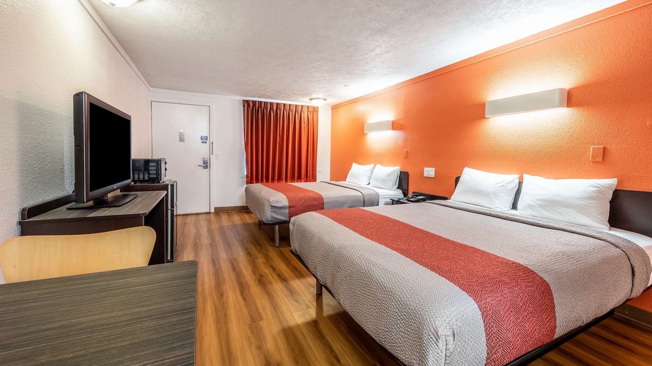 Photo of Others in Mansfield