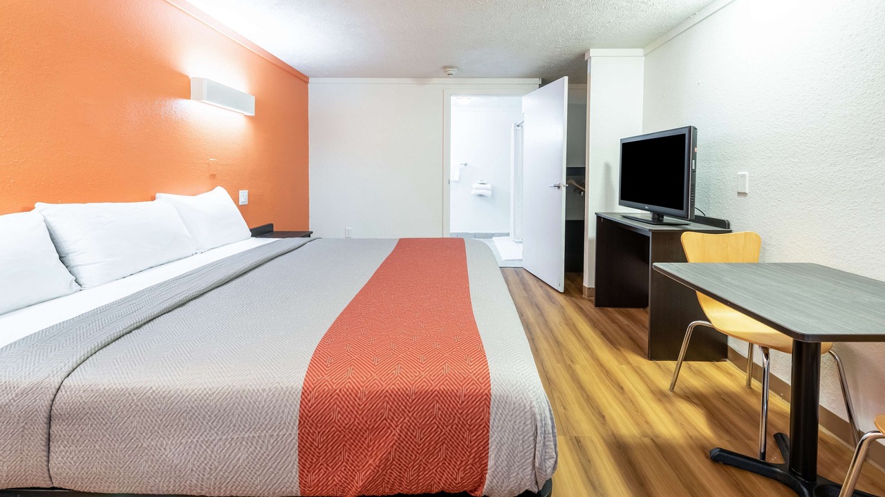 Photo of Others in Mansfield