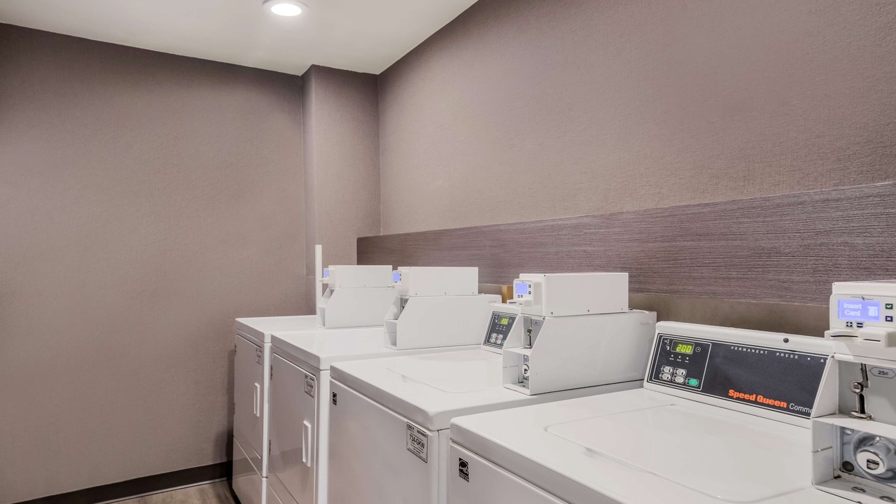 Photo of Bedroom in Lynnwood