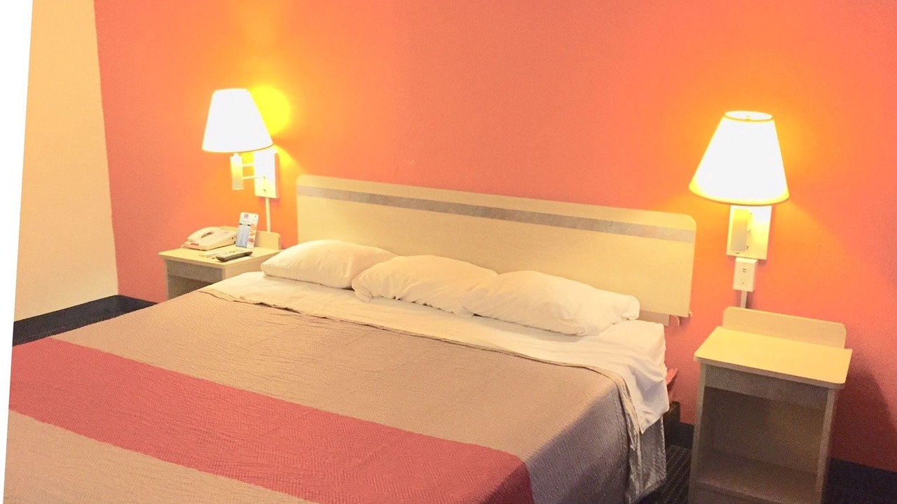 Photo of Bedroom in Gibbstown