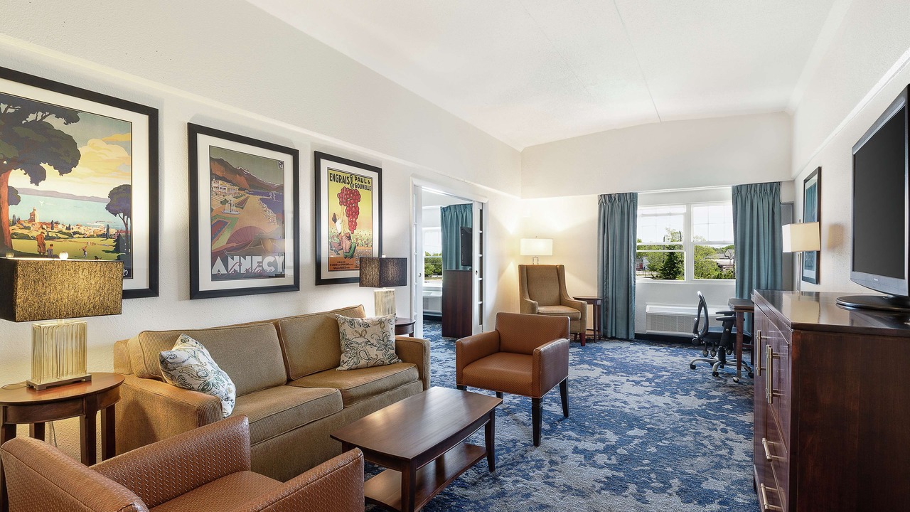 Photo of Others in Hyannis