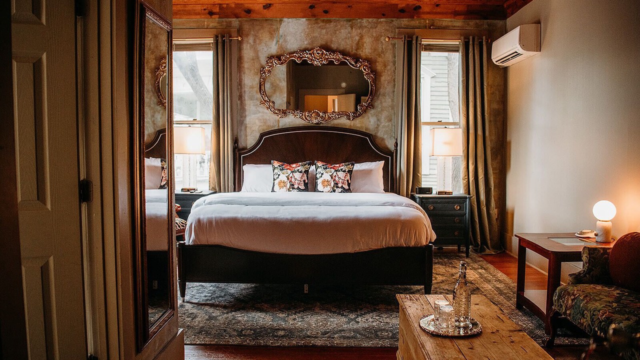 Photo of Bedroom in Heritage