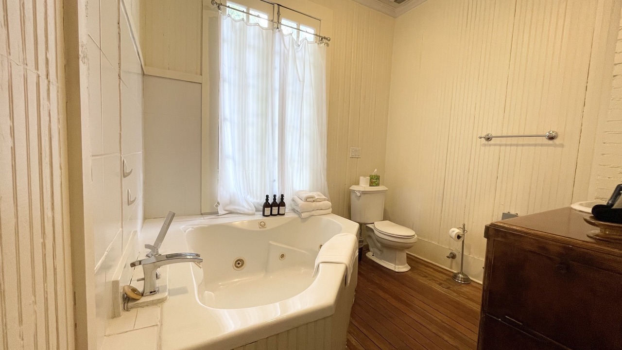 Photo of Bathroom in Heritage