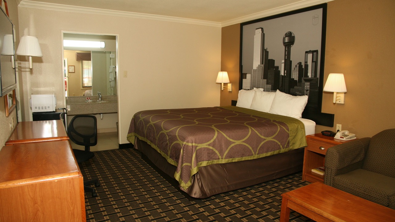 Photo of Bedroom in Tyler