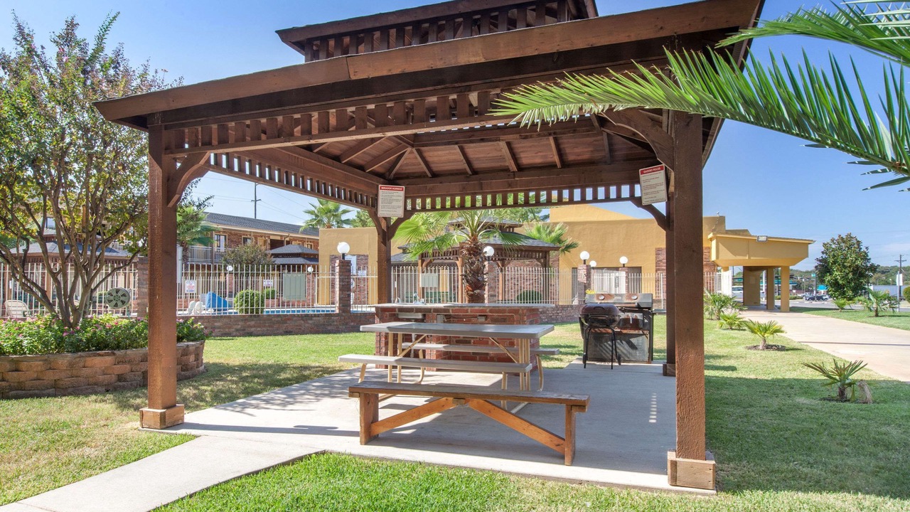 Photo of Patio Balcony in Tyler
