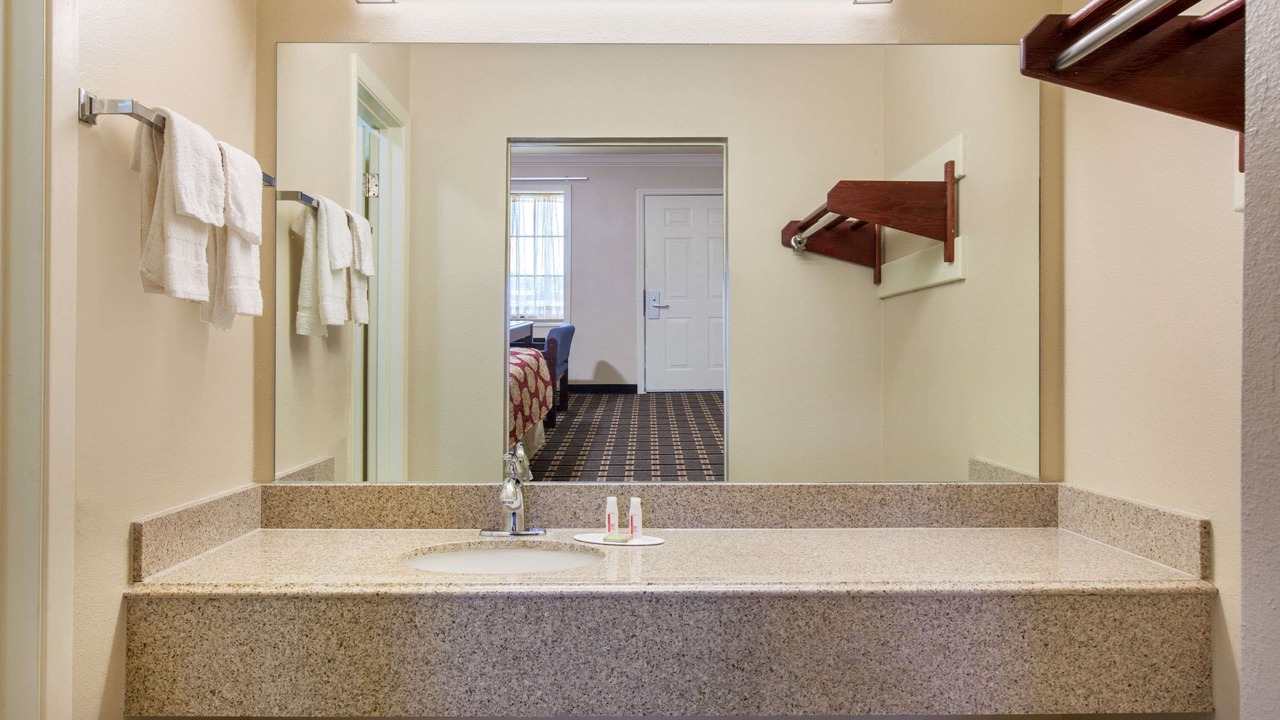 Photo of Others in Tyler