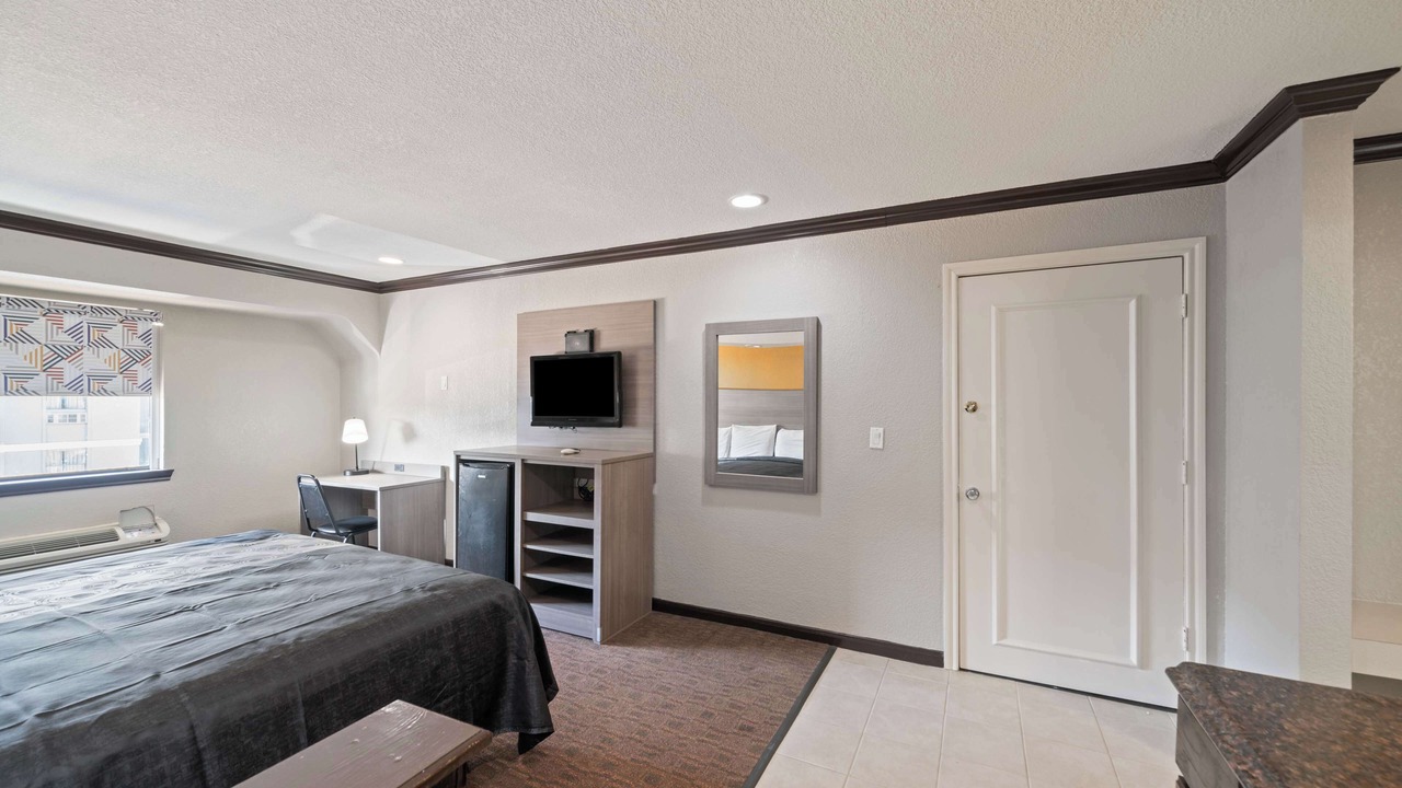 Photo of Bedroom in Brenham