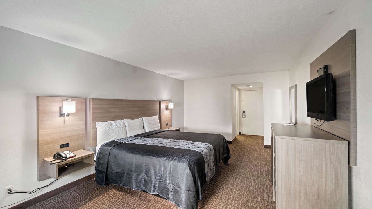Photo of Bedroom in Brenham