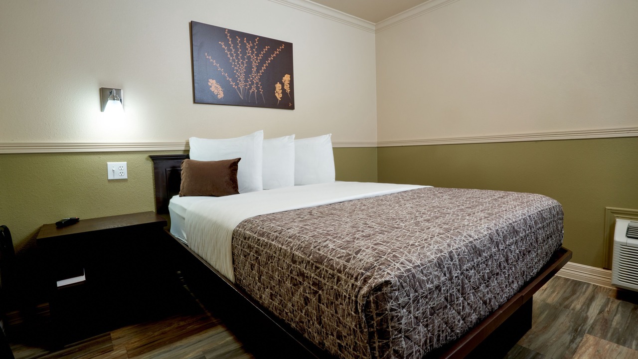 Photo of Bedroom in Bonanza