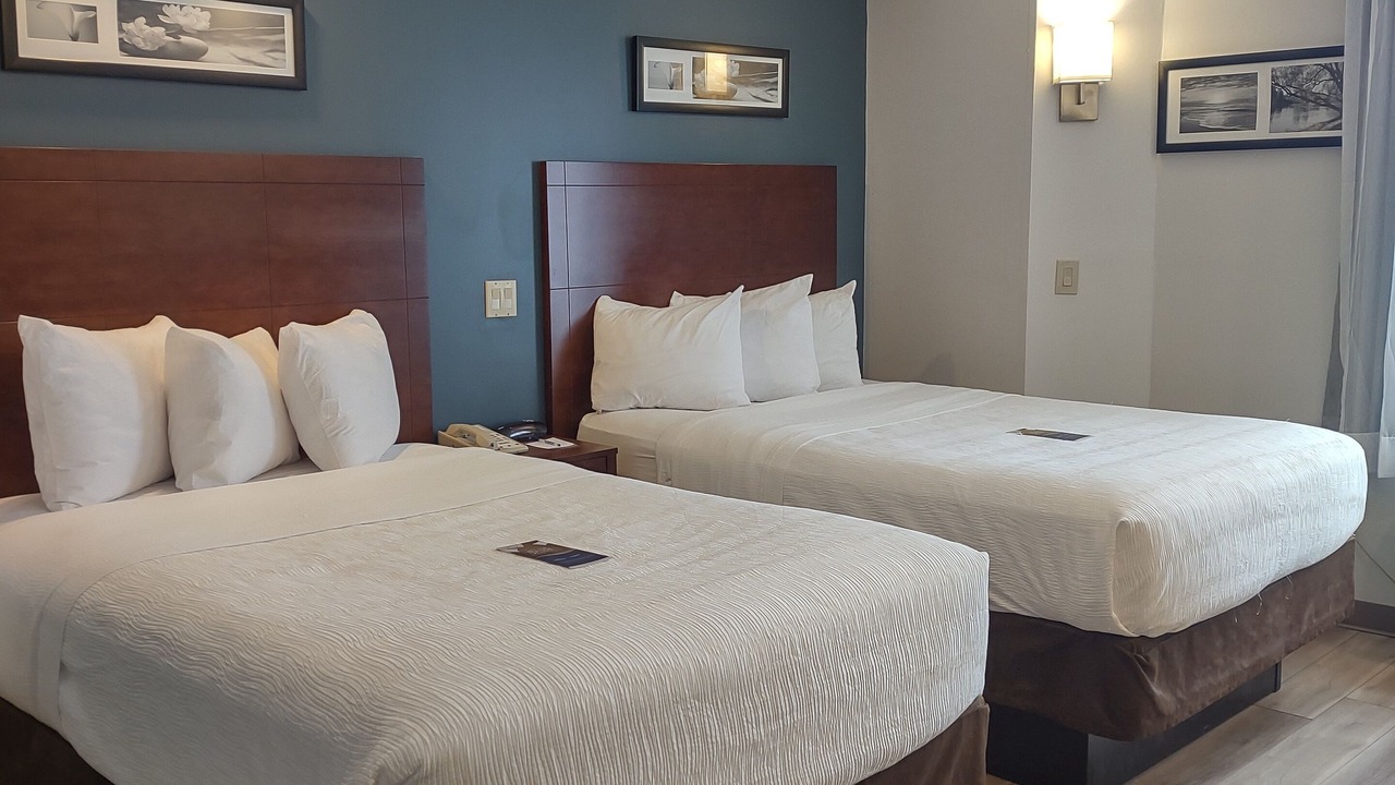 Photo of Bedroom in Flat Rock