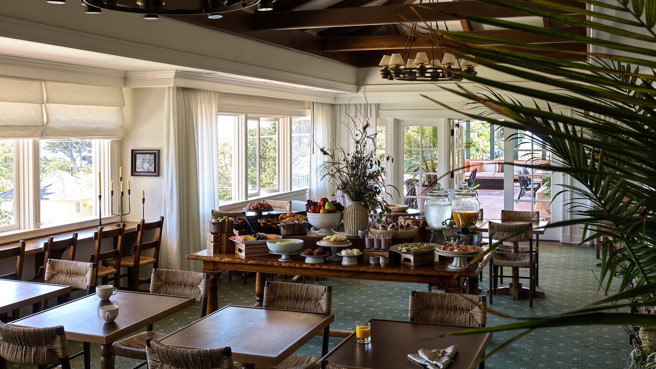 Photo of Others in Golden Rectangle