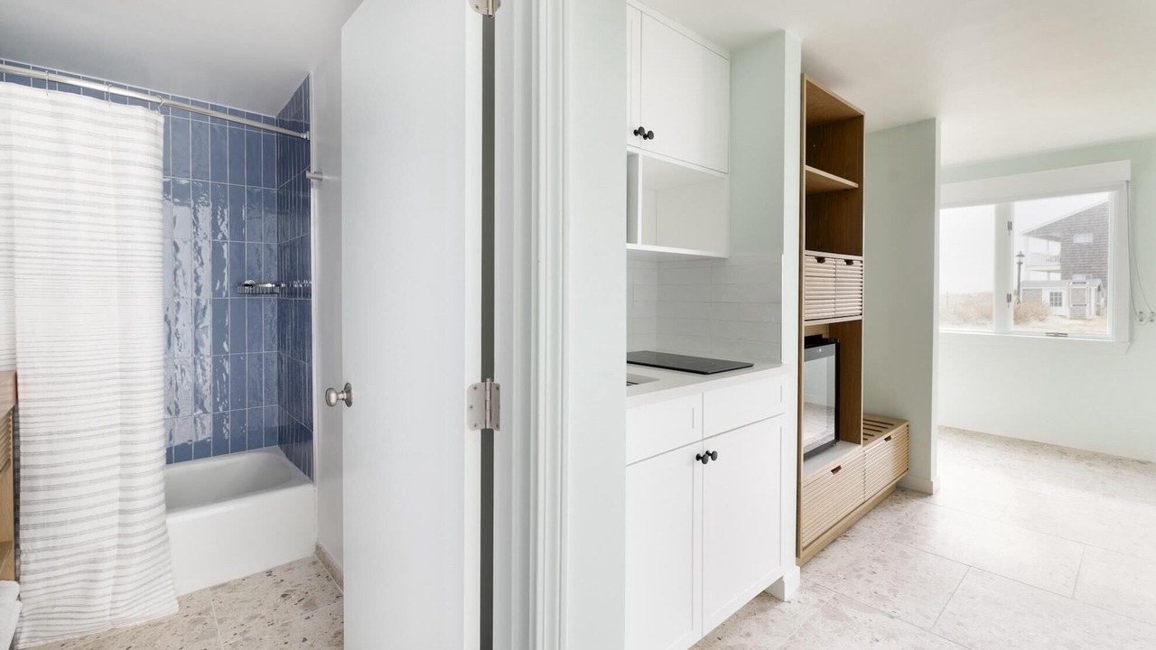 Photo of Others in Bass River