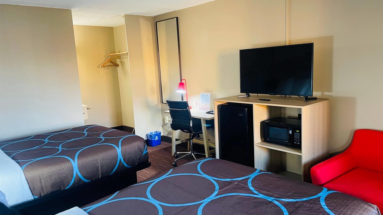 Photo of Bedroom in Gloucester City