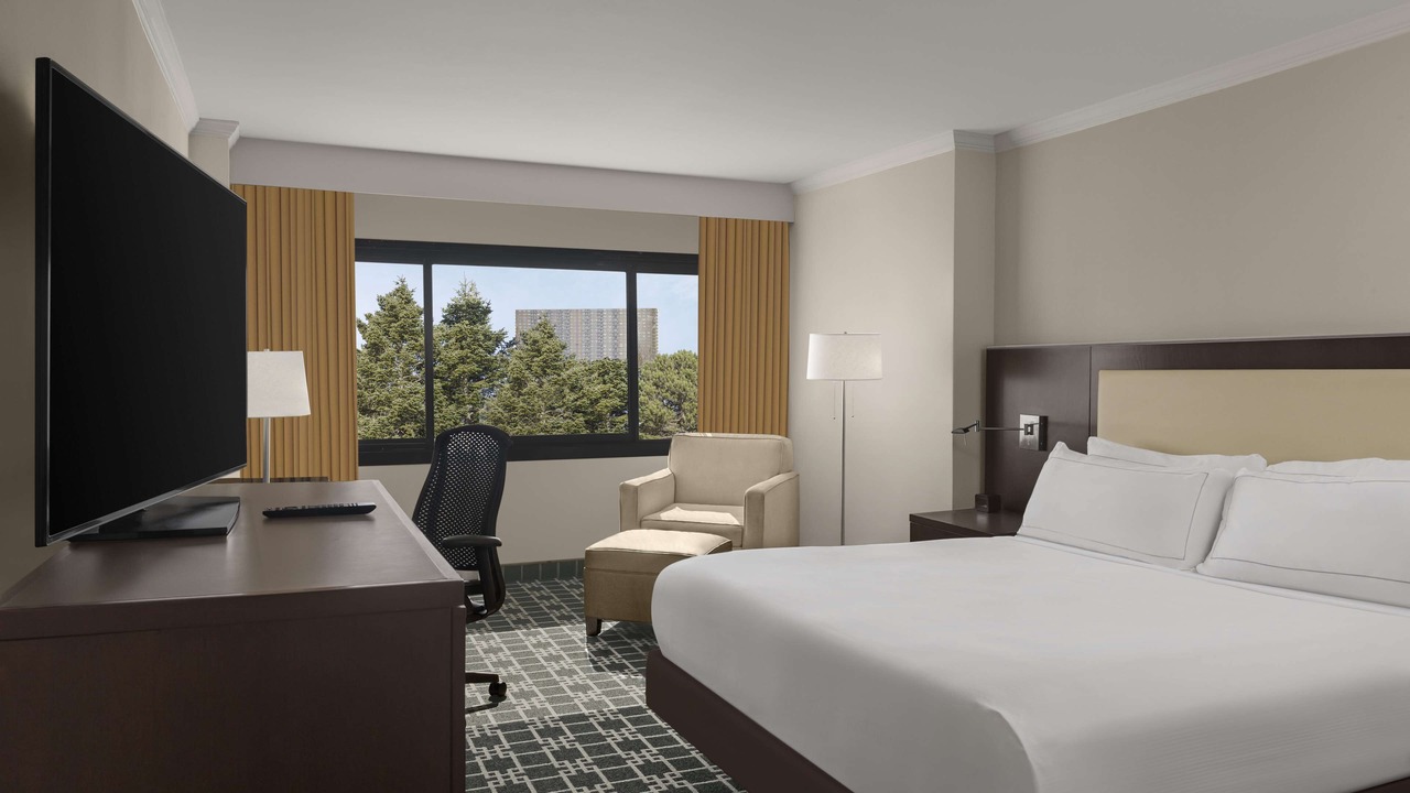 Photo of Bedroom in Fort Lee