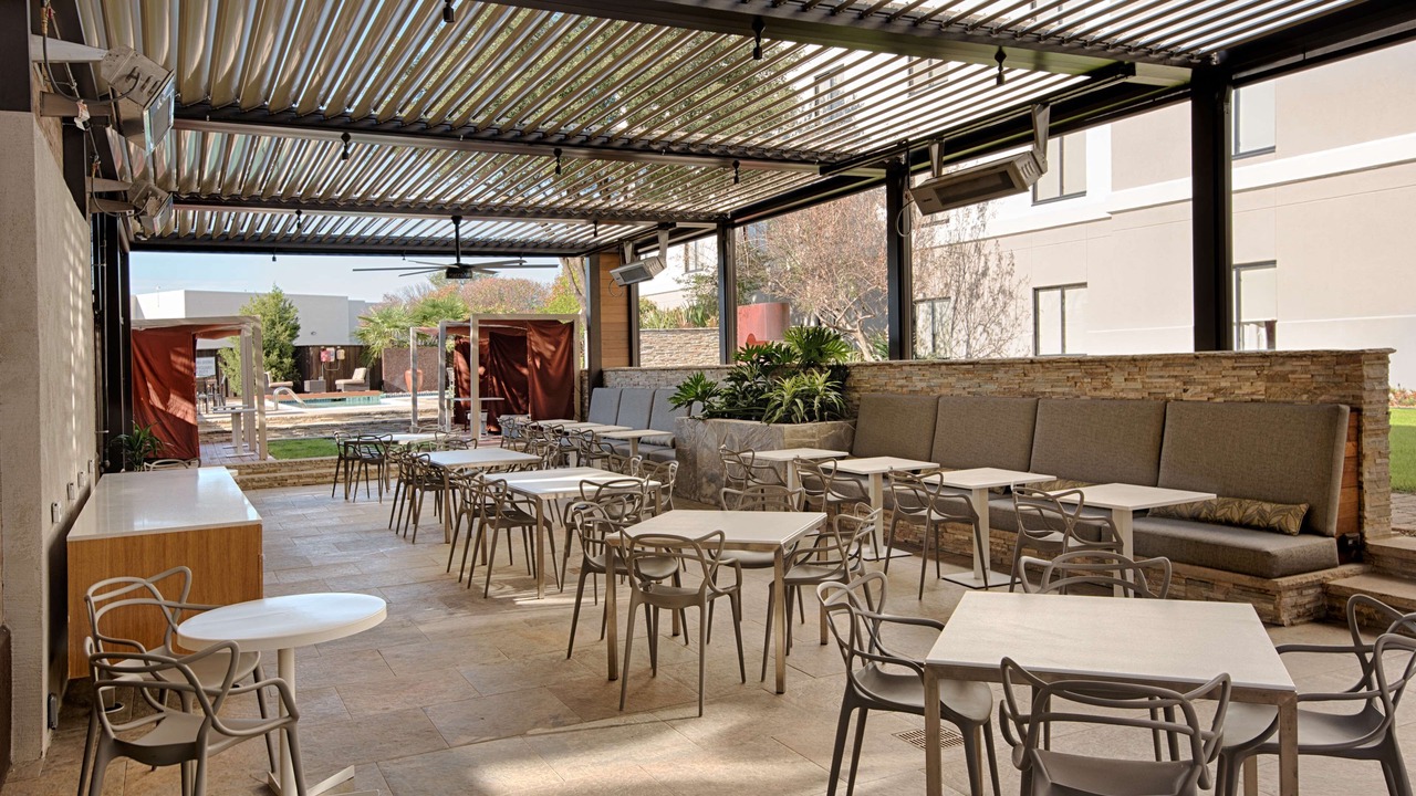 Photo of Patio Balcony in Las Colinas