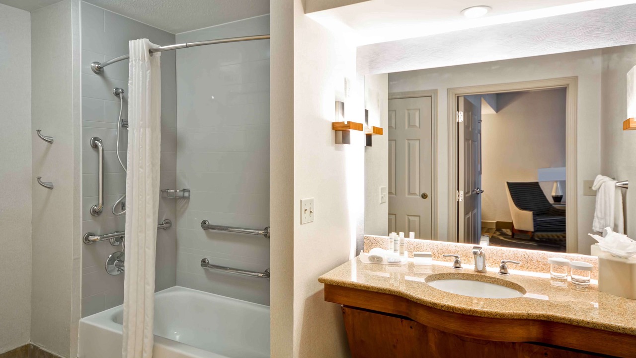 Photo of Bathroom in Vance Jackson