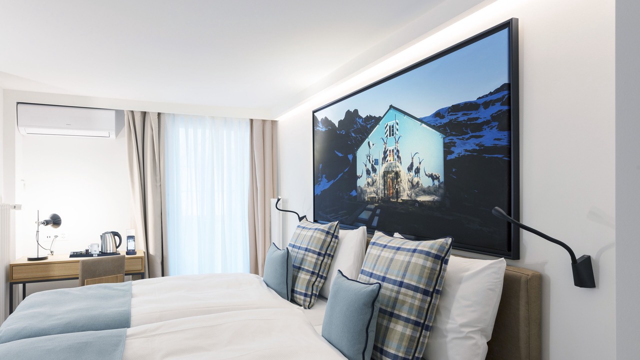 Photo of Bedroom in Center