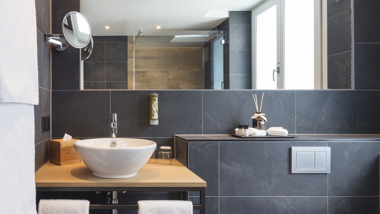 Photo of Bathroom in Center
