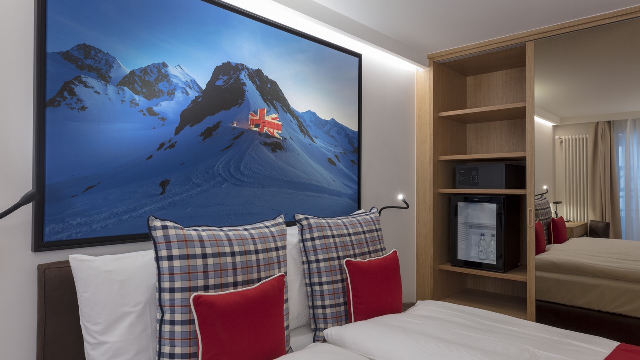 Photo of Bedroom in Center