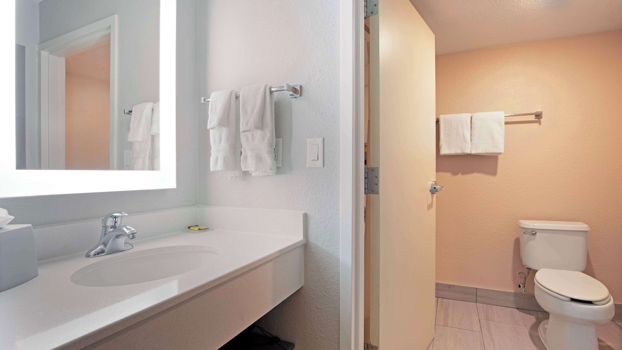 Photo of Bathroom in Fossil Creek