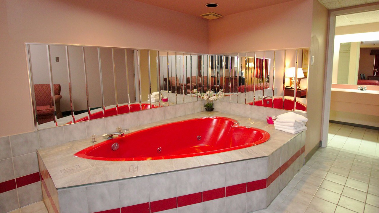 Photo of Bathroom in Niagara Falls